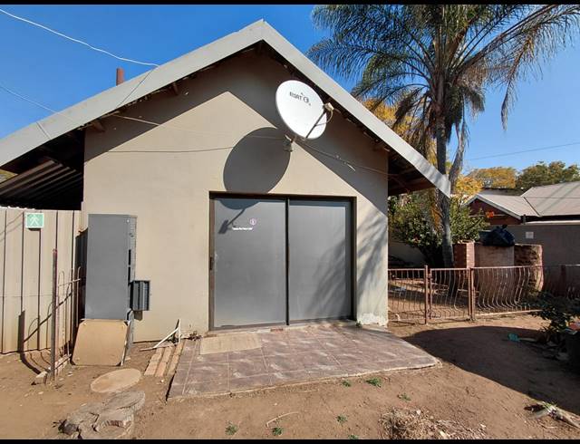 1,427M² MEDICAL SUITE FOR SALE IN POLOKWANE CENTRAL